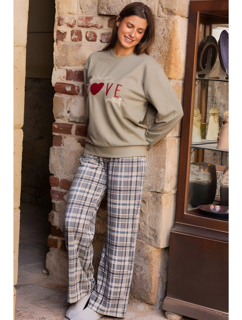 Soft winter pyjama set - love print | بيجامة شتوي ناعمة - طباعة love