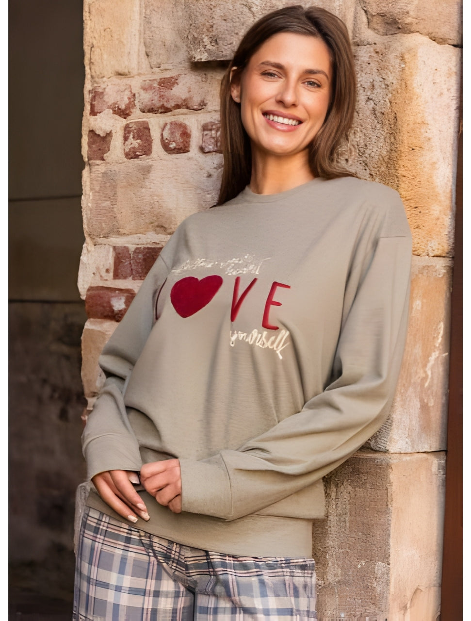Soft winter pyjama set - love print | بيجامة شتوي ناعمة - طباعة love