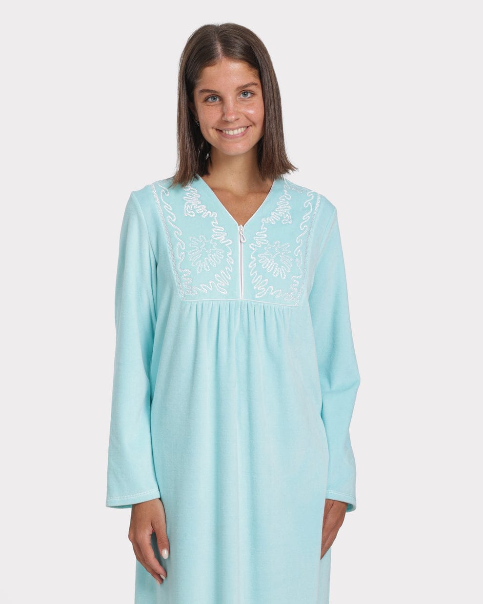 Olivia Housegown | جلابية / قميص نوم أوليفيا من النزا