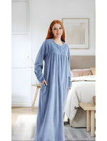 Cotton velvet housegown .