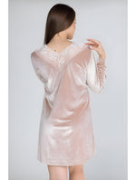 Rose velvet nightshirt with robe