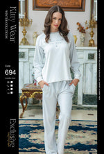 Striped winter pajama set | طقم بيجامة شتوي قطيفة مقلم